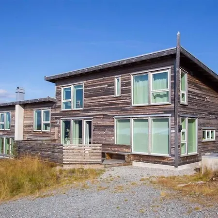 Holiday home Gaustatoppen *